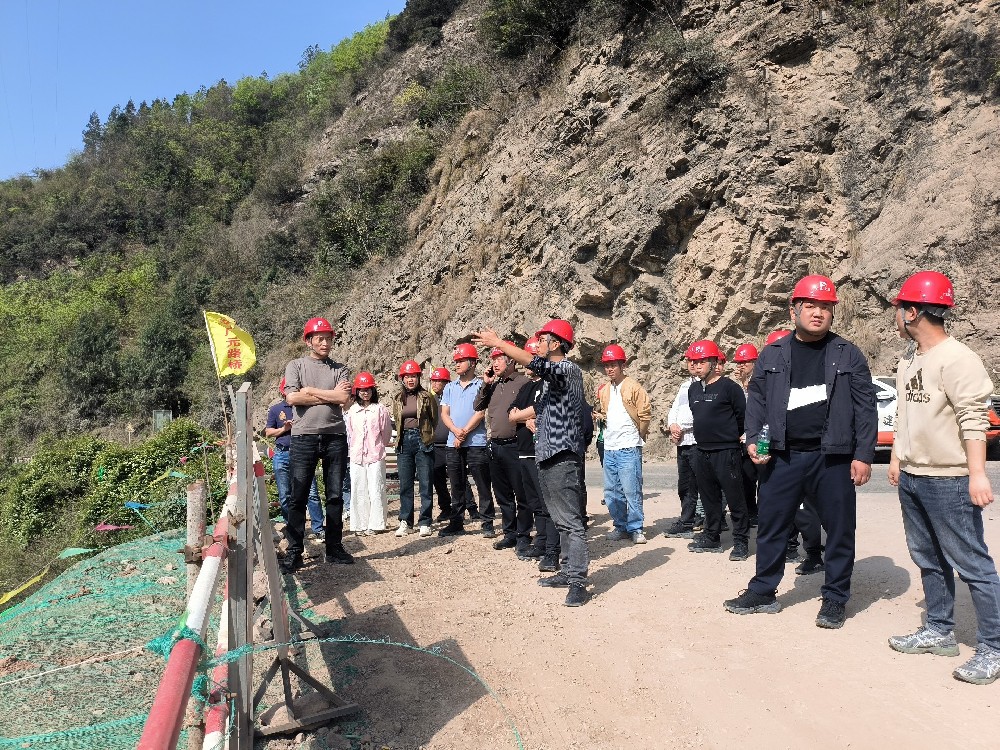 以學(xué)促進，向新而行｜路橋集團組織開展項目亮點技術(shù)交流研討活動